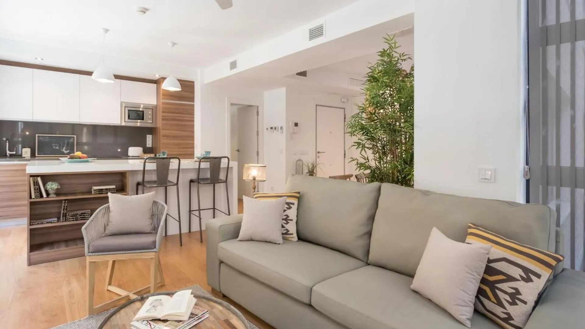 Chezmoihomes Plaza Nueva Luxury Granada