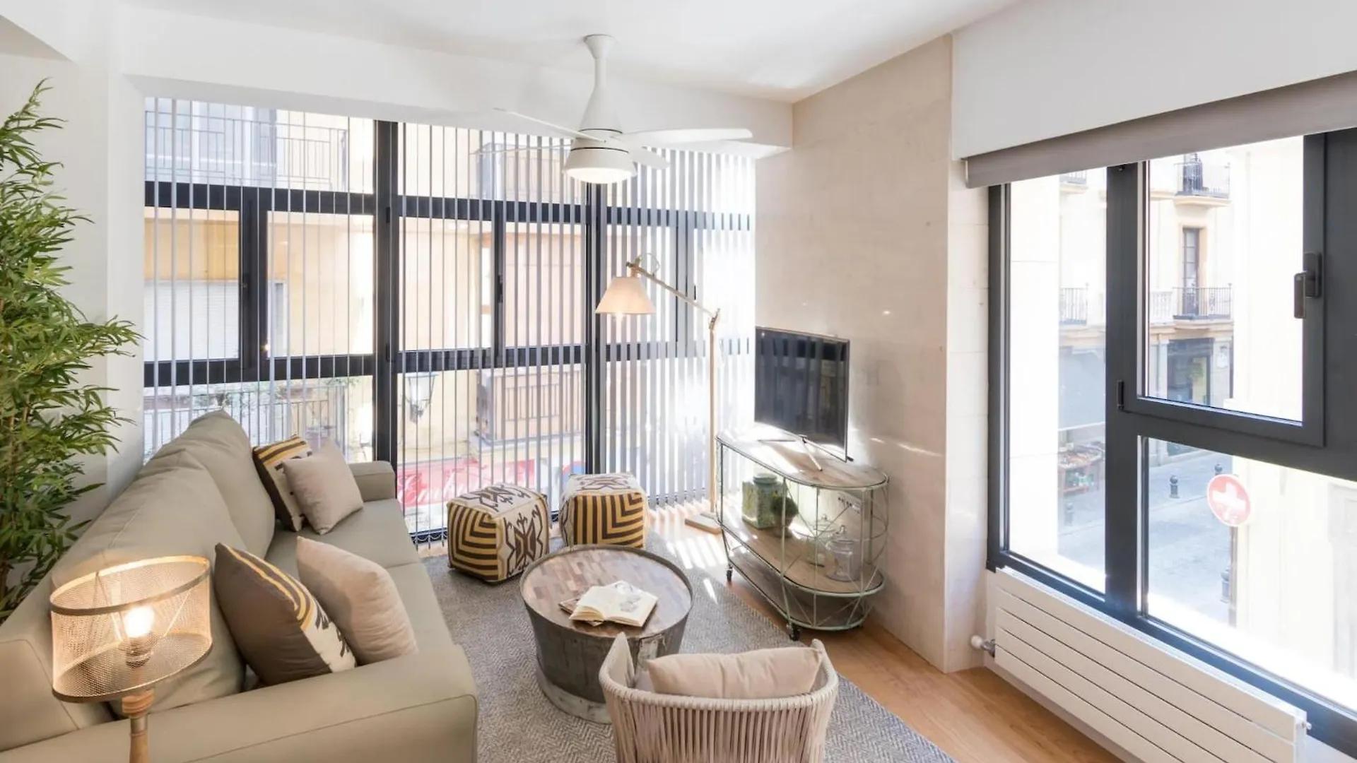 Apartment Chezmoihomes Plaza Nueva Luxury Granada